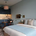 42- Modern Cozy Near Center Апартамент Пловдив